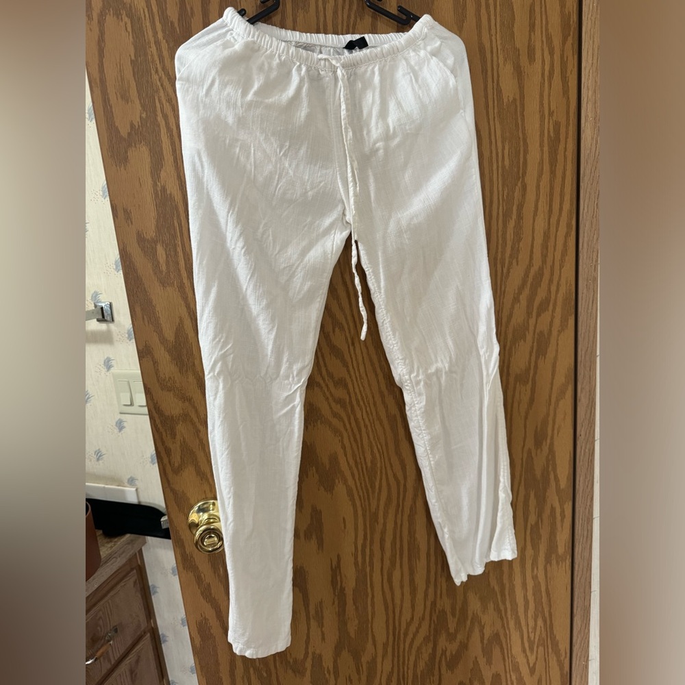White linen pants